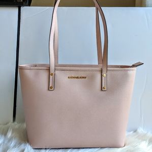 🔥🔥🔥Michael Kors Jet Set Travel MD TZ Tote